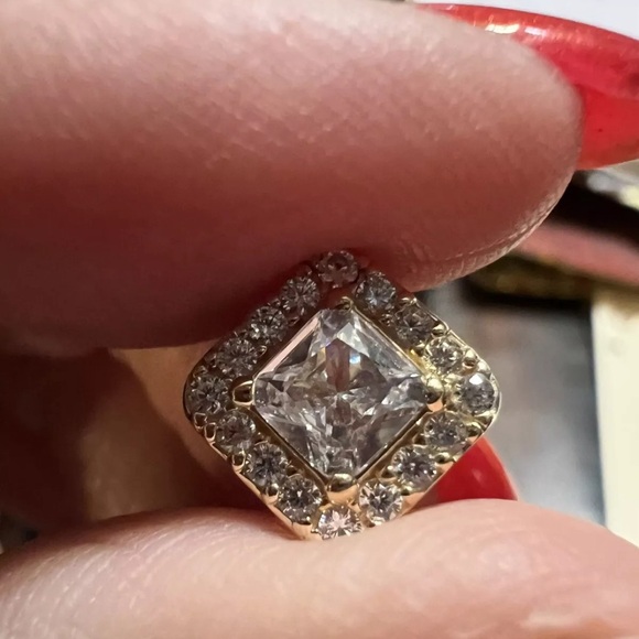 PANDORA Authentic Geometric Radiance 14K Gold Square Pandora Charm NIB 756207CZ - Picture 2 of 7